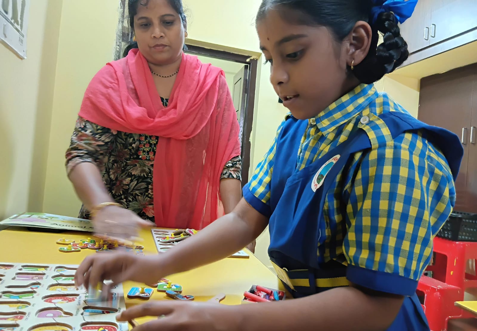 deevena-center-drawing-class